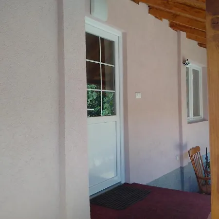 Apartman Djordano *