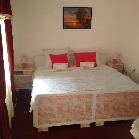 Apartment Apartman Djordano Pirot